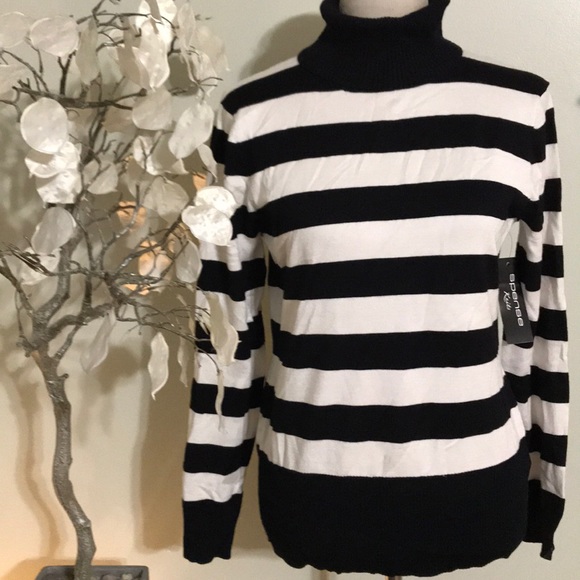 Spense Sweaters - SPENSE TURTLENECK SWEATER